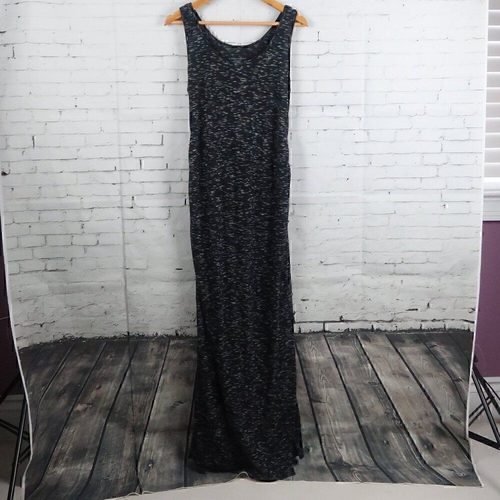 LIZ LANGE MATERNITY BLACK & WHITE SLEEVELESS SCOOP ROUND NECK MAXI DRESS SIZE M
